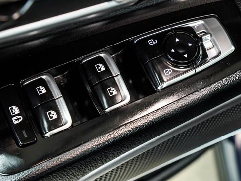 Used 2024 Kia Telluride S w/ S Sunroof Package FWD image 44
