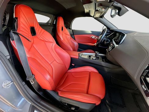 Certified 2023 BMW Z4 sDrive30i w/ Shadowloine Package image 25