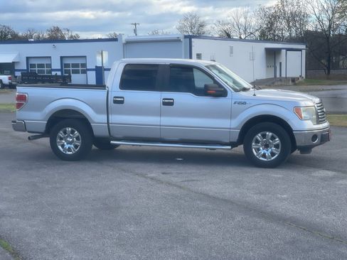 Used 2012 Ford F150 XLT w/ XLT Chrome Pkg image 4