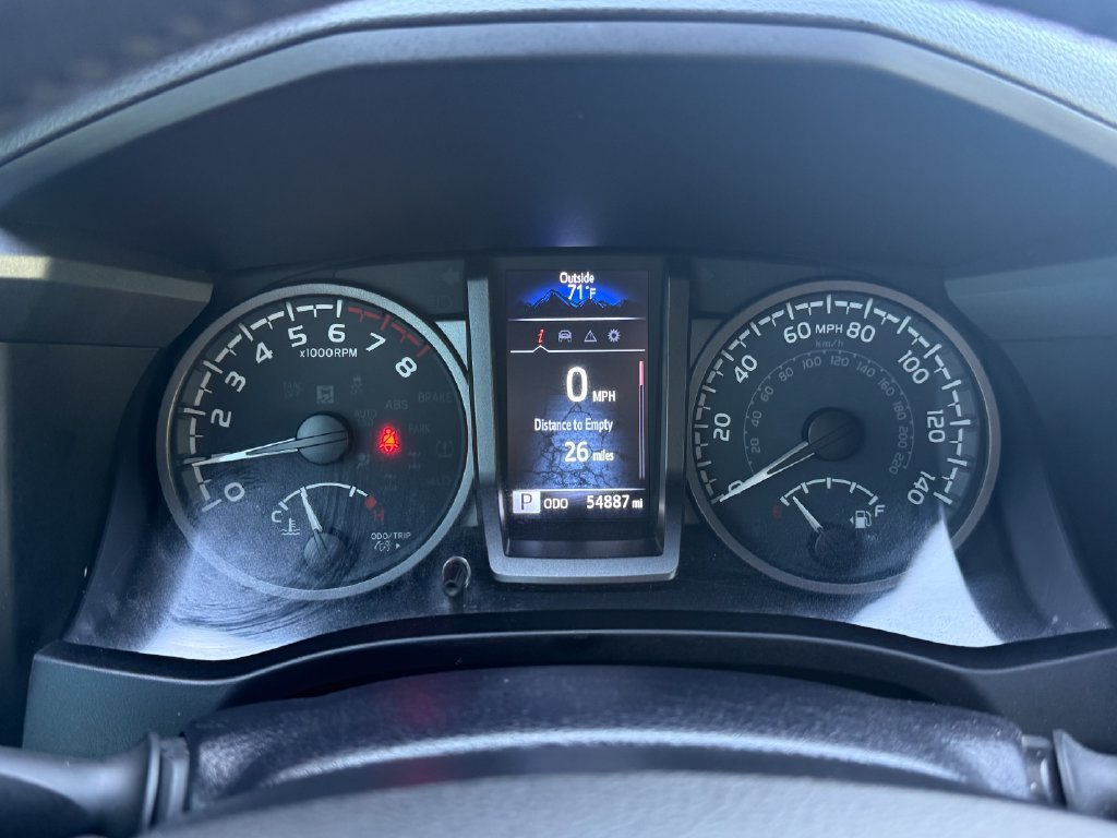 Used 2022 Toyota Tacoma TRD Sport w/ Technology Package AWD/4WD image 47
