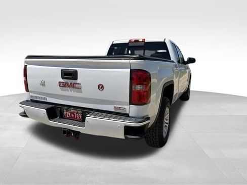 Used 2015 GMC Sierra 1500 SLE w/ All-Terrain Package AWD/4WD image 4