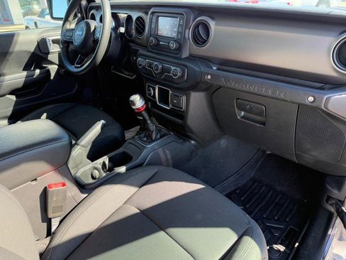 Used 2020 Jeep Wrangler Sport image 10