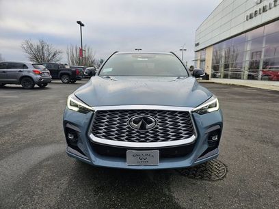 New 2025 INFINITI QX55 Essential