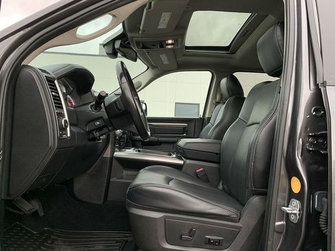 Used 2018 RAM 1500 Sport w/ Sport Premium Group image 31