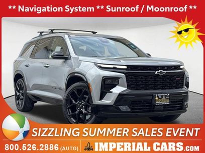 Used 2025 Chevrolet Traverse RS