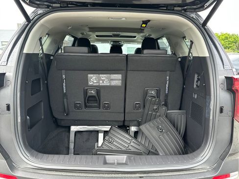New 2026 Kia Carnival SX FWD image 6