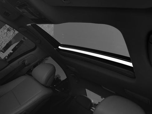 Used 2008 Lexus LS 460 image 36