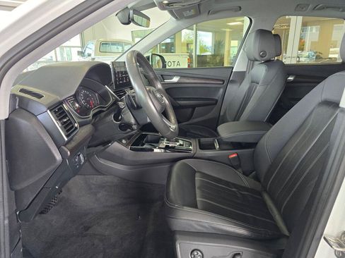 Used 2022 Audi Q5 2.0T Premium w/ Convenience Package AWD/4WD image 18