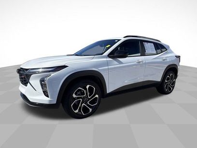 Used 2025 Chevrolet Trax RS w/ Driver Confidence Package