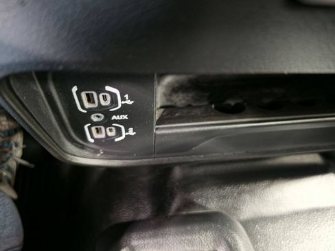 Used 2023 RAM 2500 Tradesman AWD/4WD image 36