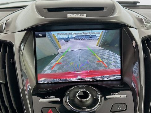 Used 2015 Ford Escape Titanium image 14