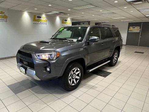Used 2023 Toyota 4Runner TRD Off-Road Premium w/ Off Road Premium Plus Package AWD/4WD image 2