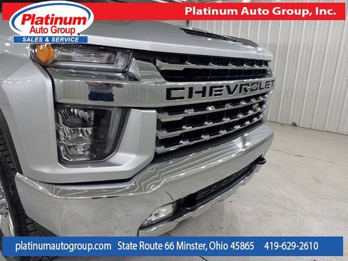 Used 2023 Chevrolet Silverado 3500 LTZ image 47
