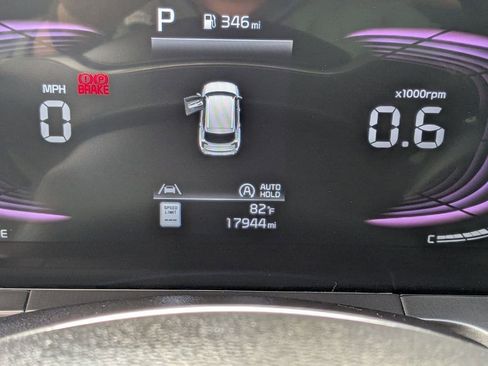 Used 2025 Kia Telluride S image 19