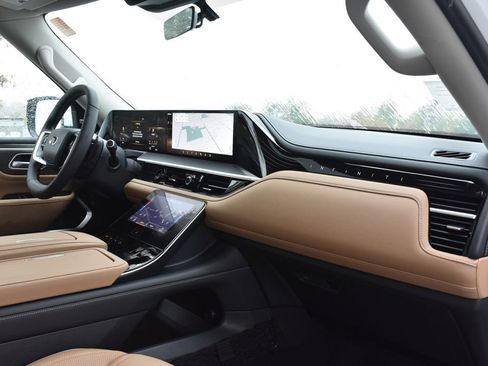 Used 2026 INFINITI QX80 Luxe w/ Cargo Package image 15