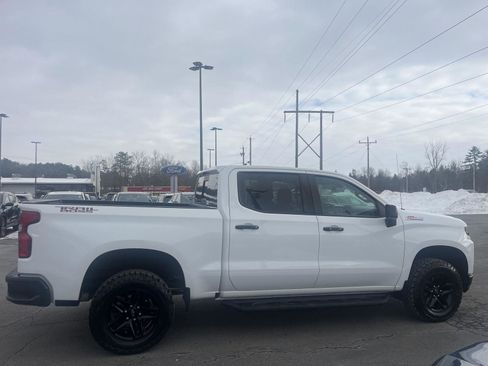Used 2021 Chevrolet Silverado 1500 LT Trail Boss w/ Convenience Package II image 8
