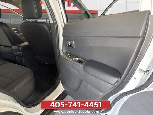 Used 2023 Mitsubishi Outlander Sport LE AWD/4WD image 13