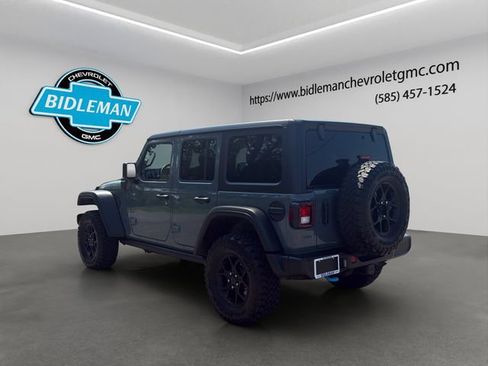 Used 2024 Jeep Wrangler Unlimited AWD/4WD image 5