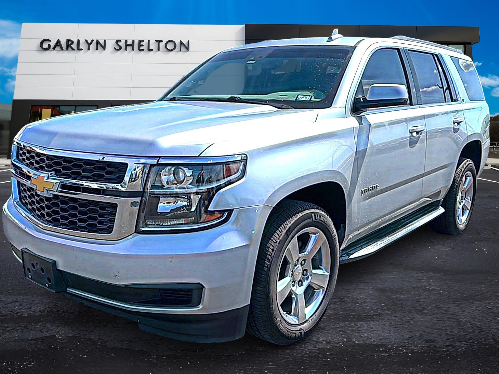 Used 2017 Chevrolet Tahoe LT RWD image 1