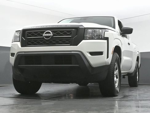 Used 2022 Nissan Frontier S image 45