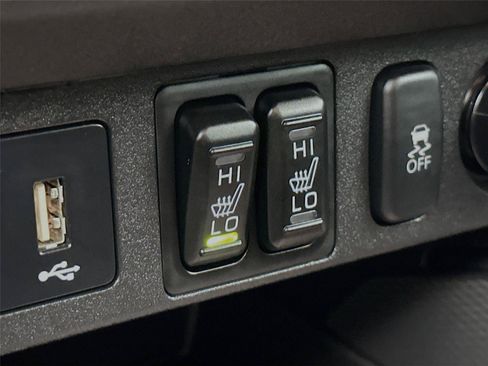 Used 2026 Mitsubishi Outlander Sport AWD image 16