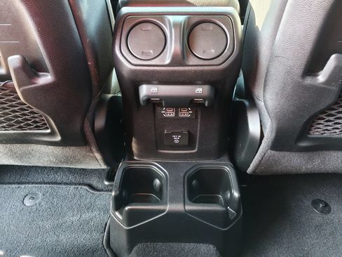 Used 2021 Jeep Wrangler Unlimited Rubicon w/ Steel Bumper Group AWD/4WD image 10