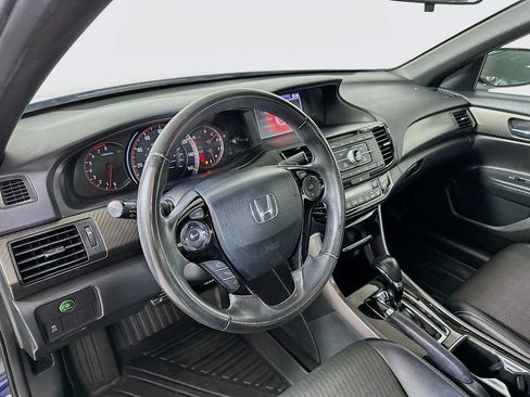 Certified 2017 Honda Accord Sport image 10