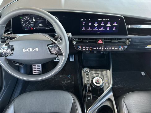 New 2026 Kia Niro Wave FWD image 13