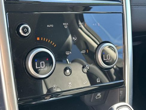 Used 2023 Land Rover Discovery Sport S image 38
