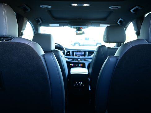 Used 2023 Buick Enclave Essence w/ Experience Buick Package image 14