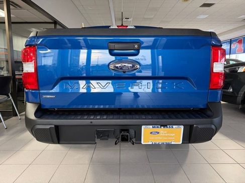 Used 2024 Ford Maverick Lariat image 9