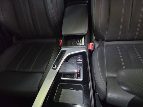 Used 2021 Audi S4 Premium Plus w/ Premium Plus Package image 38