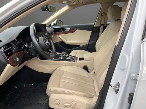 Used 2022 Audi A4 2.0T Premium w/ Convenience Package image 11