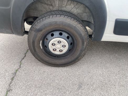 Used 2022 RAM ProMaster 2500 image 5