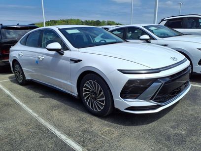New 2025 Hyundai Sonata SEL