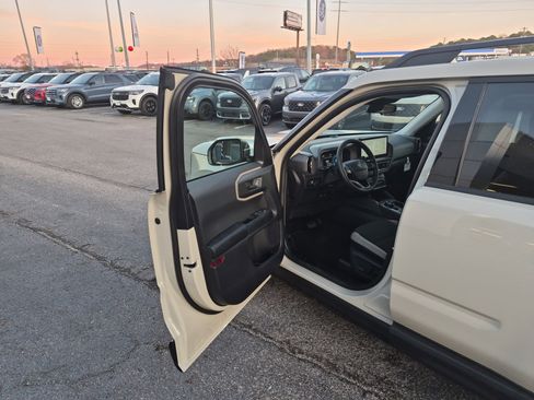 New 2025 Ford Bronco Sport Big Bend image 9