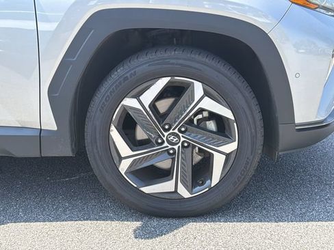 Certified 2024 Hyundai Tucson Limited AWD/4WD image 14