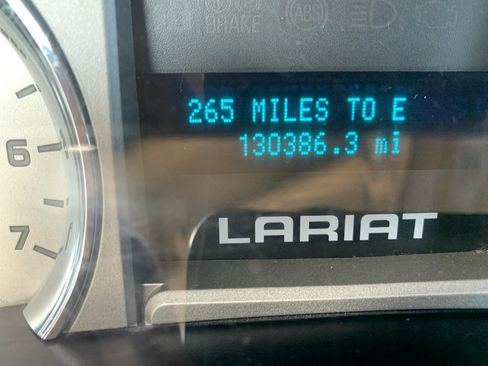 Used 2010 Ford F150 Lariat image 29