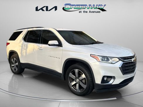 Used 2019 Chevrolet Traverse LT w/ LT Premium Package image 1