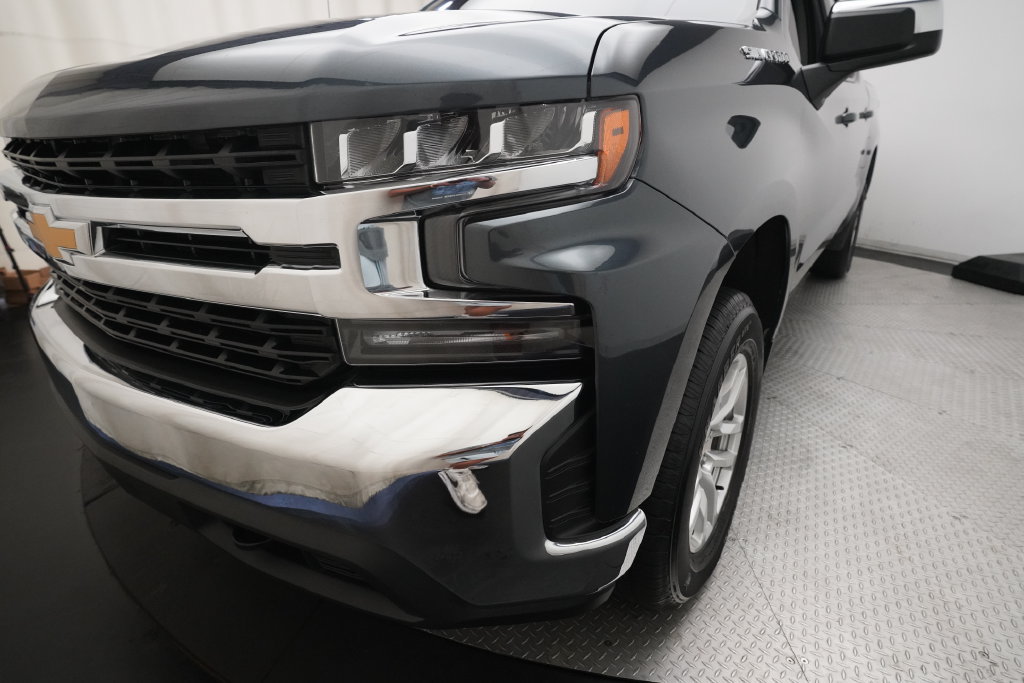 Used 2022 Chevrolet Silverado 1500 LT AWD/4WD image 22
