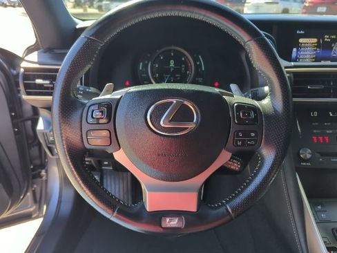 Used 2019 Lexus IS 300 image 11