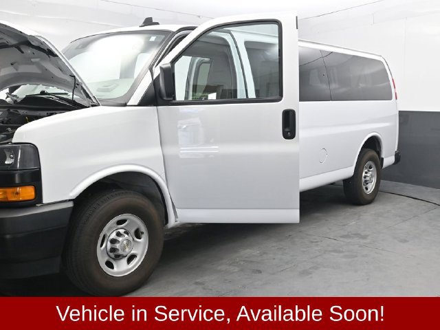 Used 2024 Chevrolet Express 3500 LS RWD image 41
