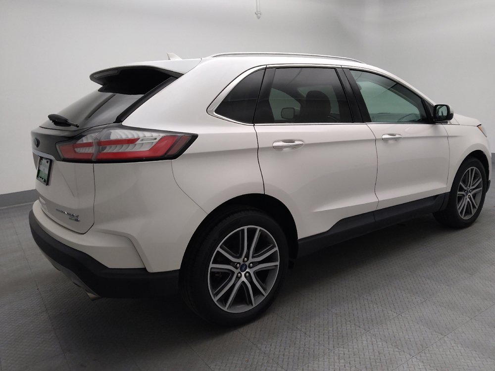 Used 2019 Ford Edge Titanium w/ Cold Weather Package AWD/4WD image 10