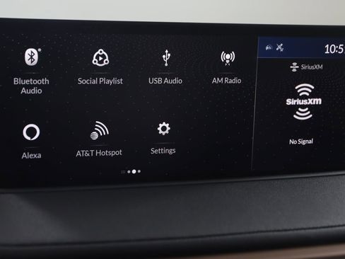 Used 2023 Acura MDX SH-AWD w/ Technology Package image 34