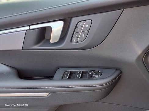 New 2026 Buick Enclave Sport Touring w/ Power Package image 17