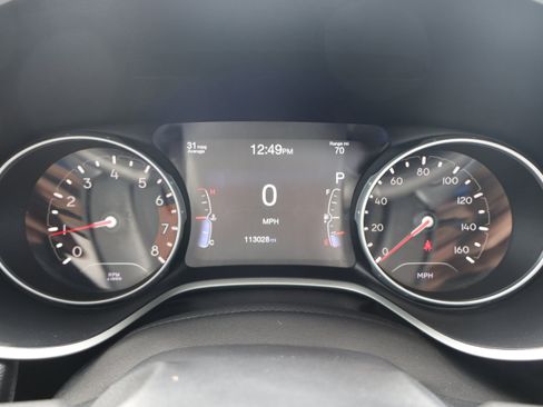 Used 2017 Jeep Compass Limited w/ Navigation Group AWD/4WD image 28
