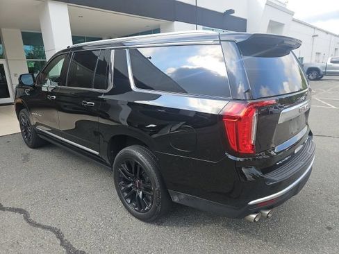 Used 2023 GMC Yukon XL Denali w/ LPO, Floor Liner Package AWD/4WD image 8