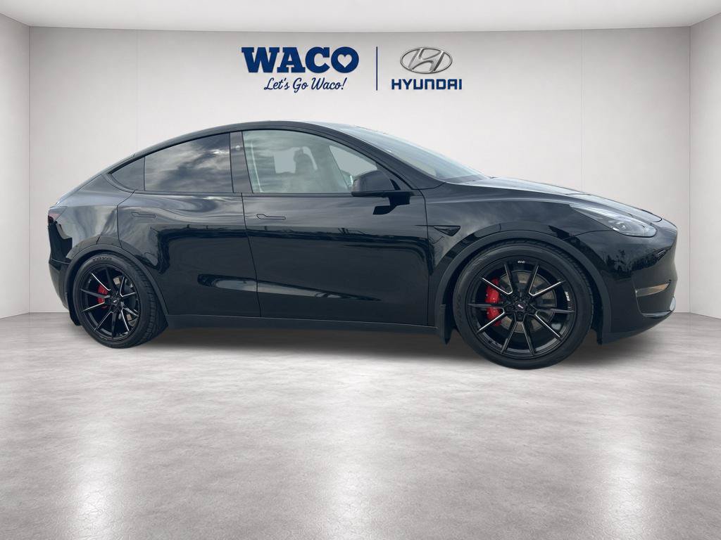 Used 2024 Tesla Model Y Performance AWD/4WD image 16