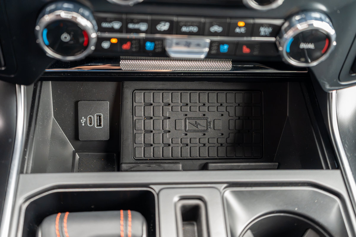Used 2026 Ford F150 Raptor AWD/4WD image 39