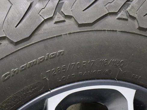 Used 2023 Jeep Wrangler Unlimited Rubicon 4xe w/ Cold Weather Group AWD/4WD image 39
